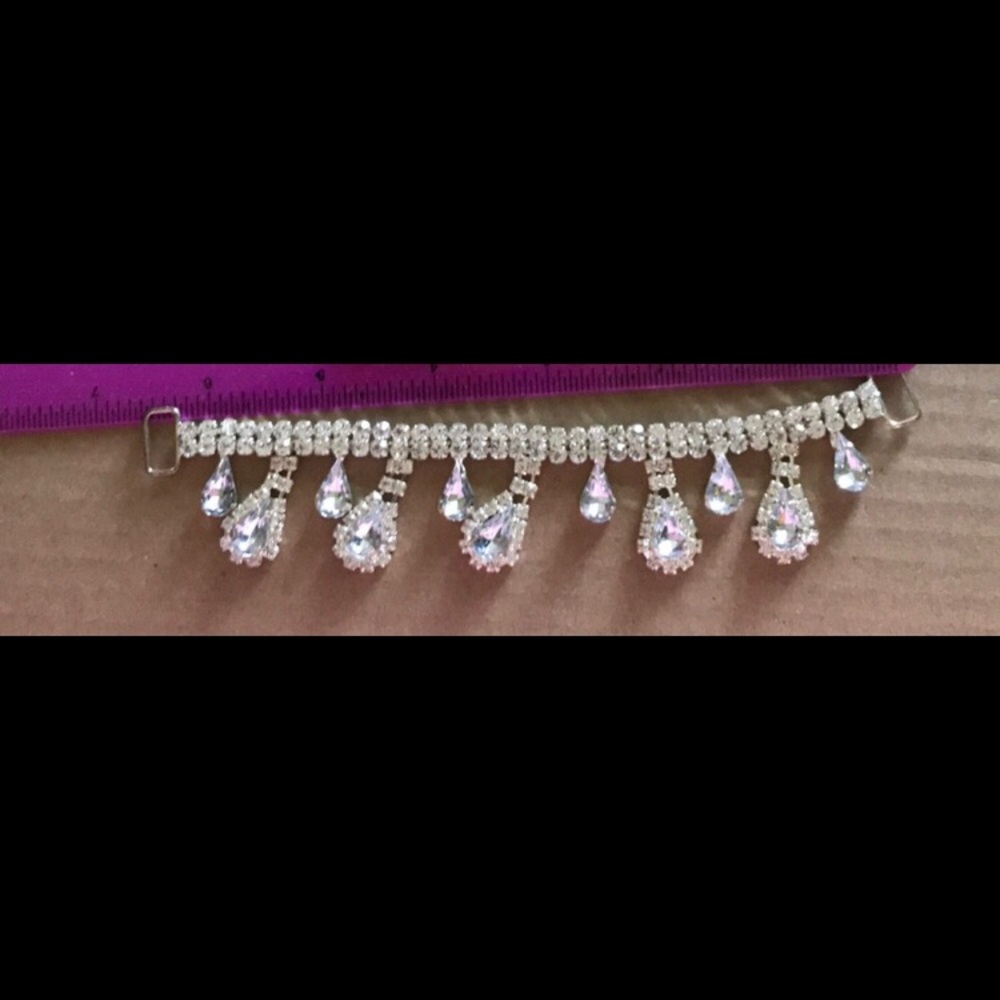 Competition bikini connectors